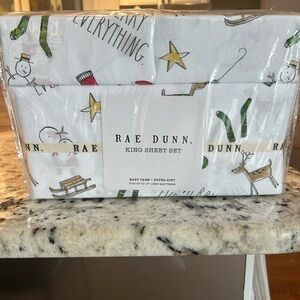 Rae Dunn King Sheet Set with Holiday Accents